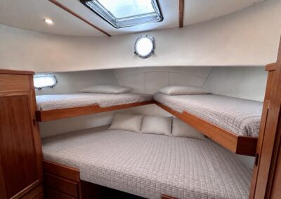 Stickeen_ main-stateroom-king-bed-config-with-2bunks, 7-2026